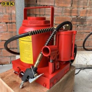 Con đội hơi 50 tấn