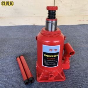 Con đội thủy lực 20 tấn